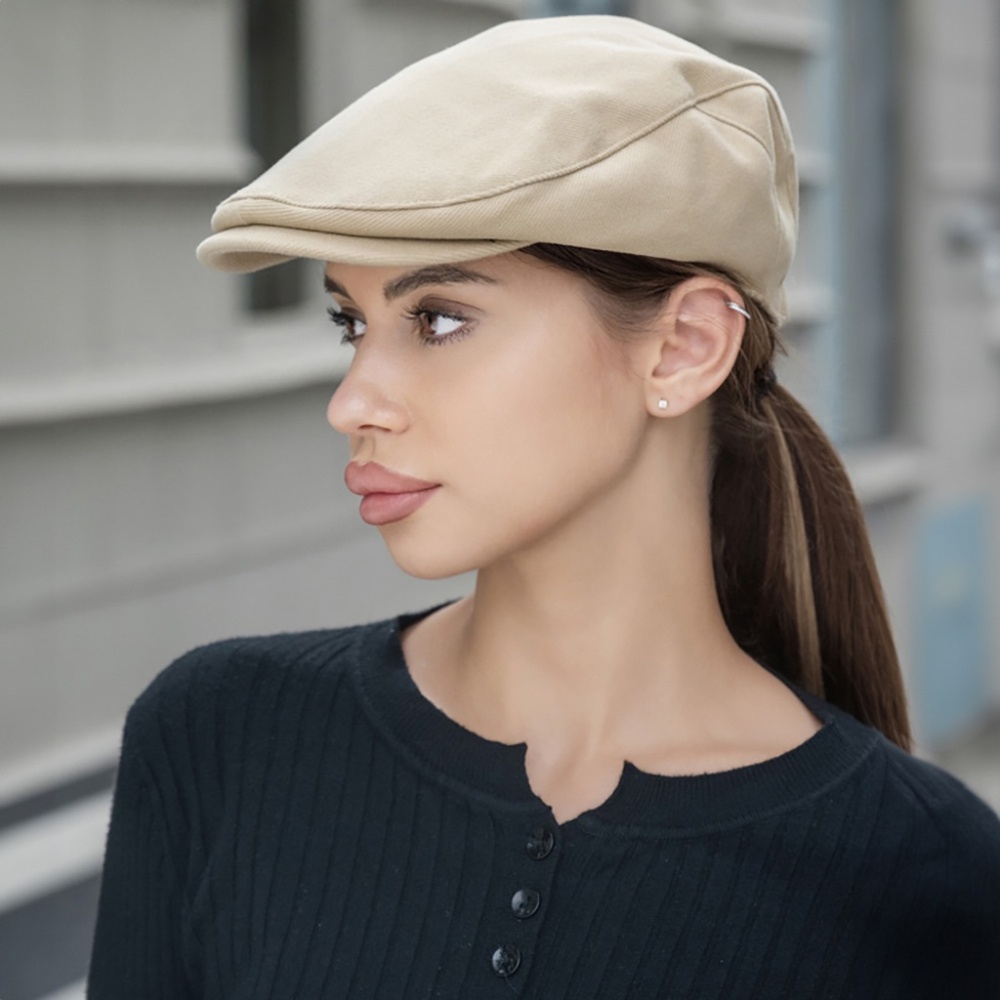 Solid Color Beret Hat - Picture 3 of 6